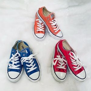 CONVERSE ALL STAR SET OF THREE PAIRS OF SNEAKERS